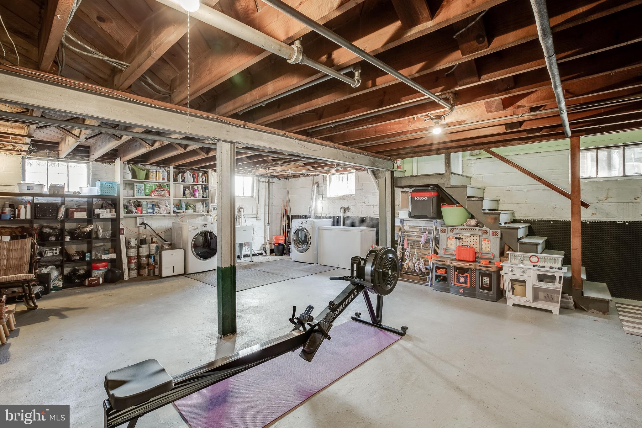 HYATTSVILLE HILLS - Residential