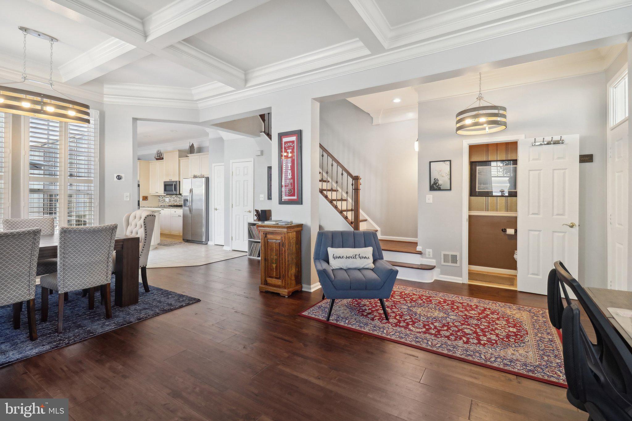 BELMONT TOWN CENTER - Residential