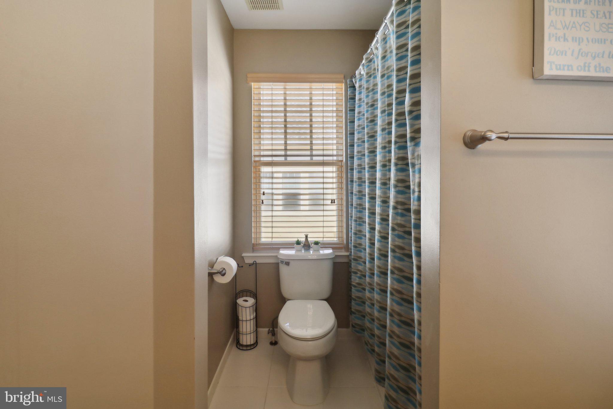 BELMONT TOWN CENTER - Residential