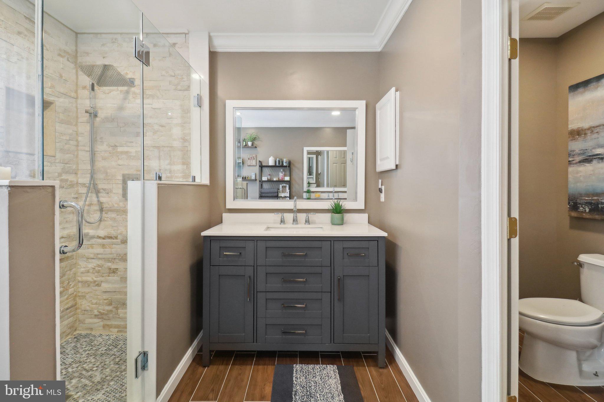 BELMONT TOWN CENTER - Residential