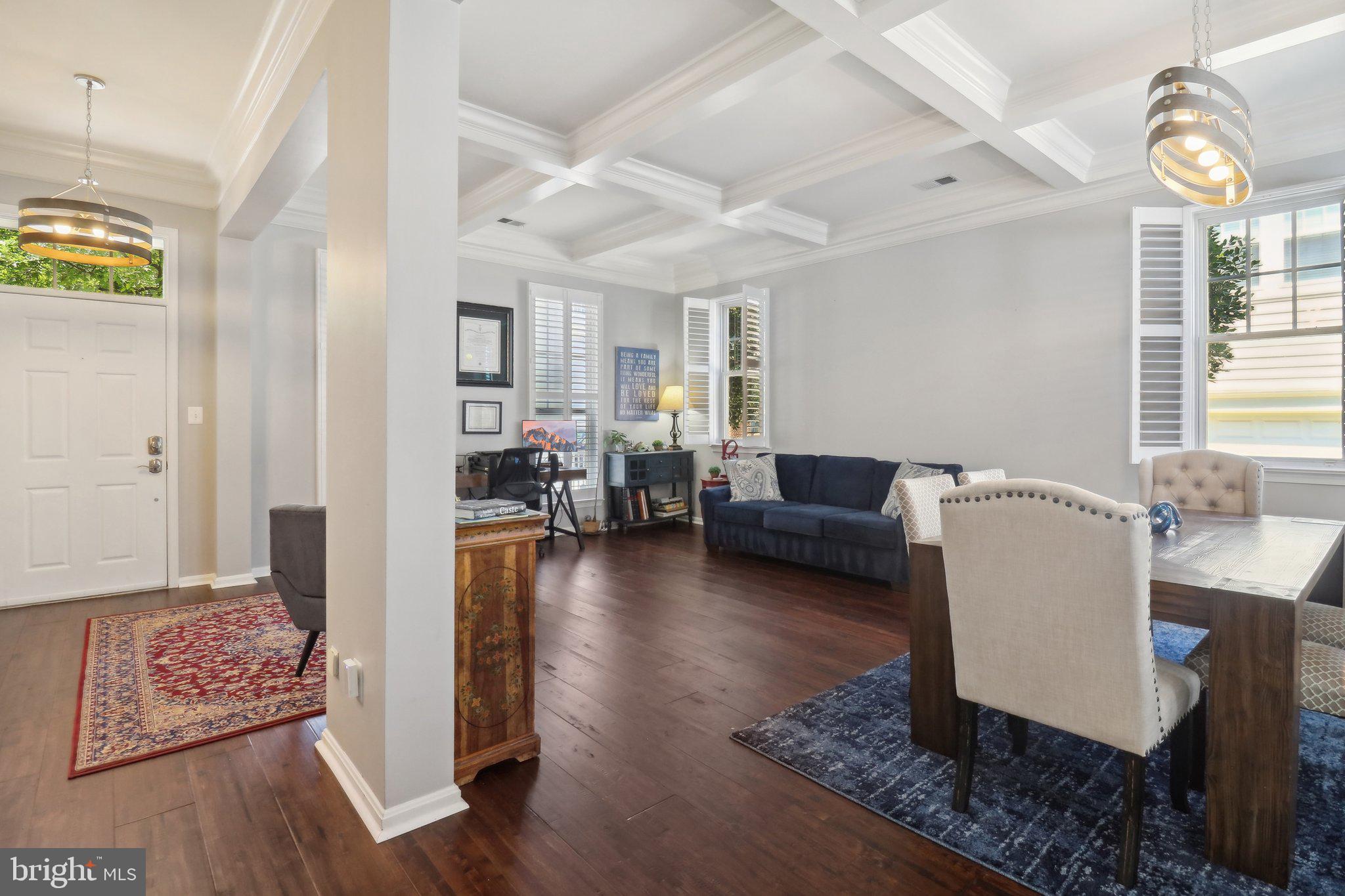 BELMONT TOWN CENTER - Residential