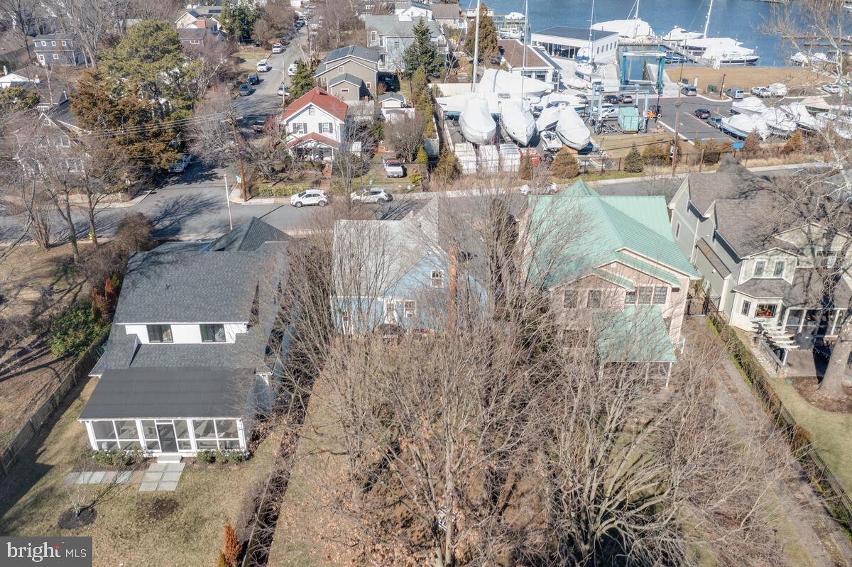 EASTPORT - Residential