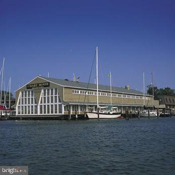 EASTPORT - Residential