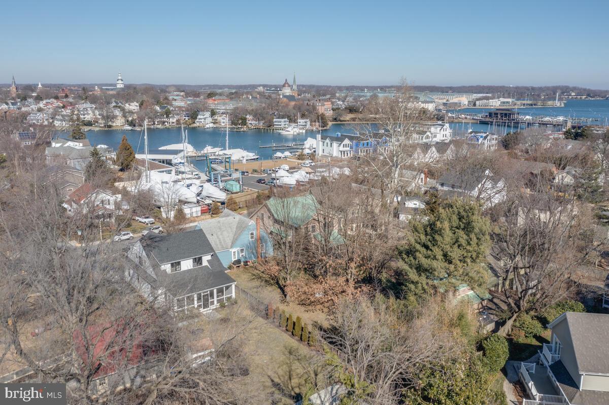 EASTPORT - Residential