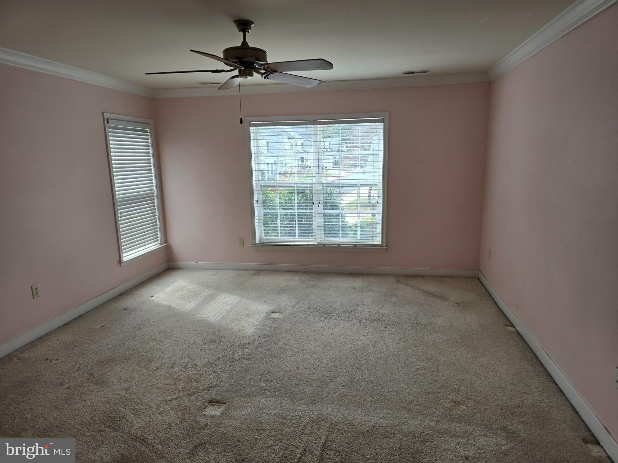 SNOWDEN OVERLOOK - Residential