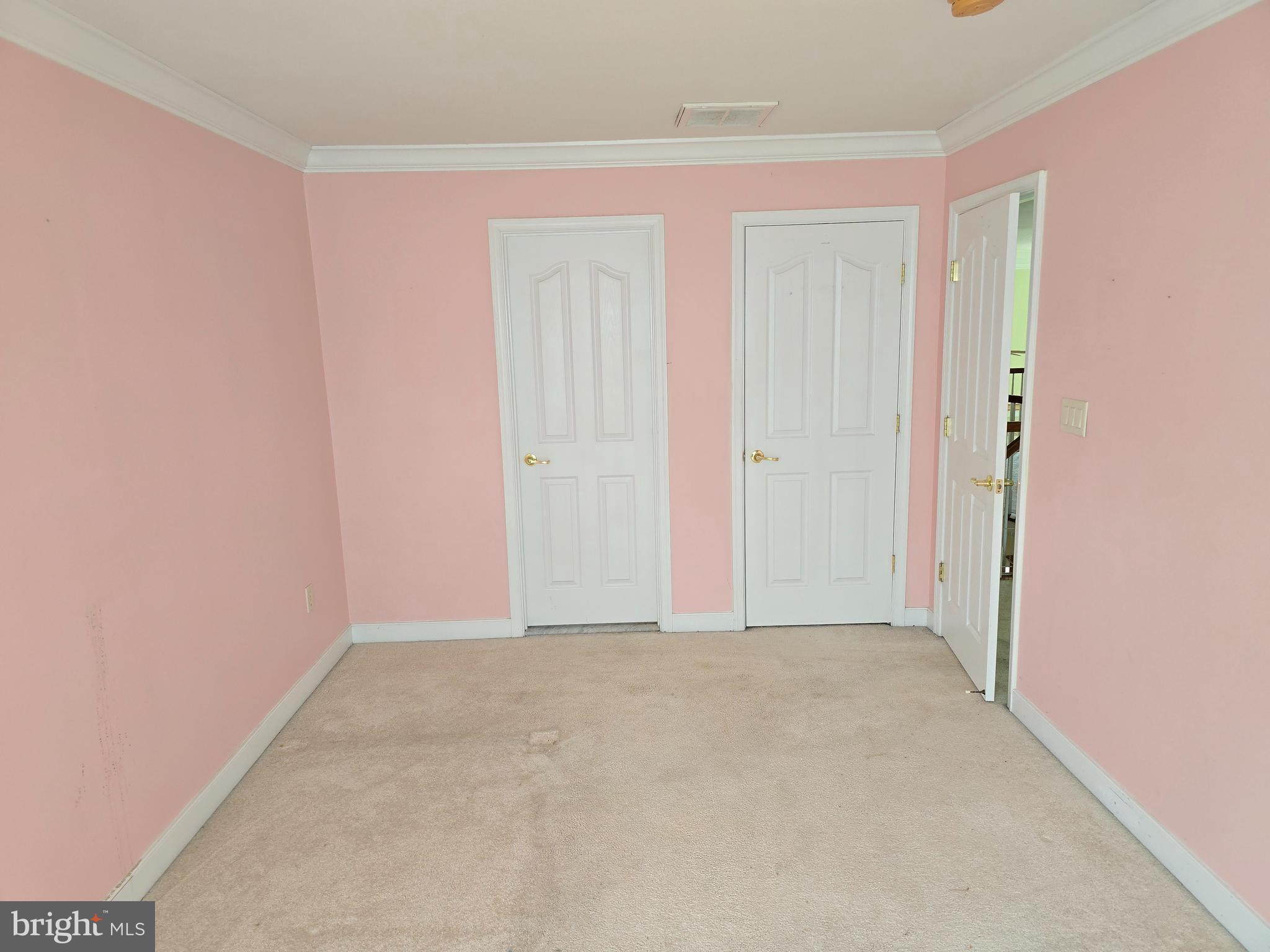 SNOWDEN OVERLOOK - Residential