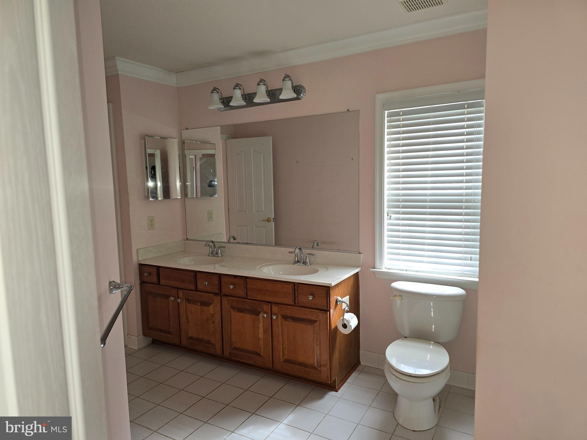 SNOWDEN OVERLOOK - Residential