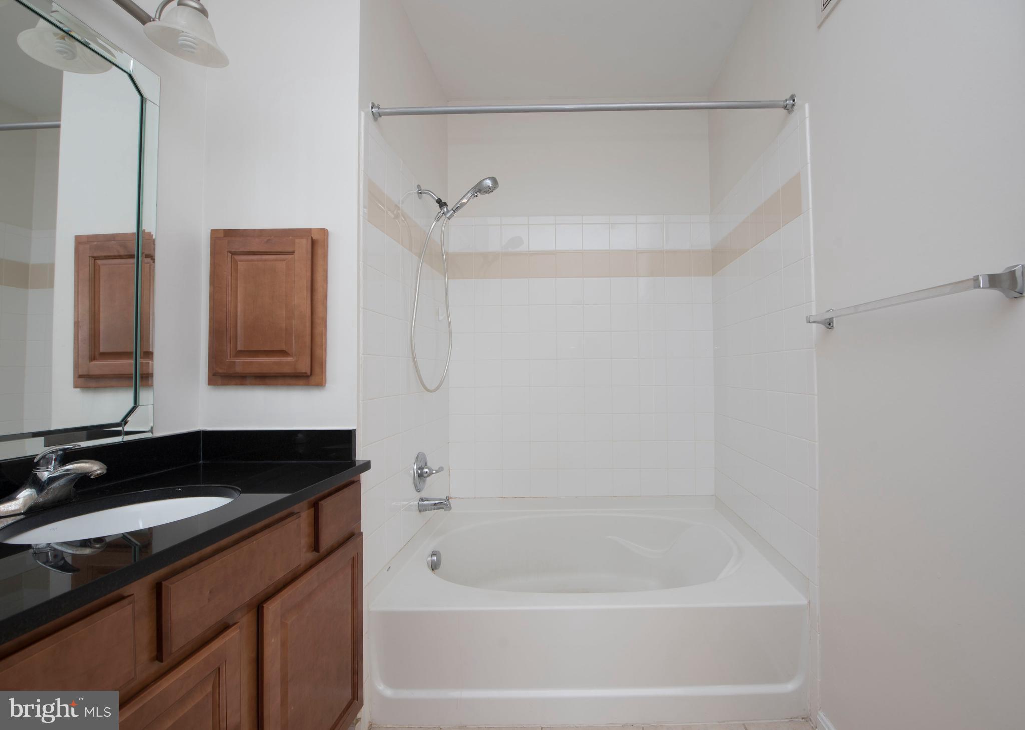 FAIRFAX RIDGE - Residential Lease