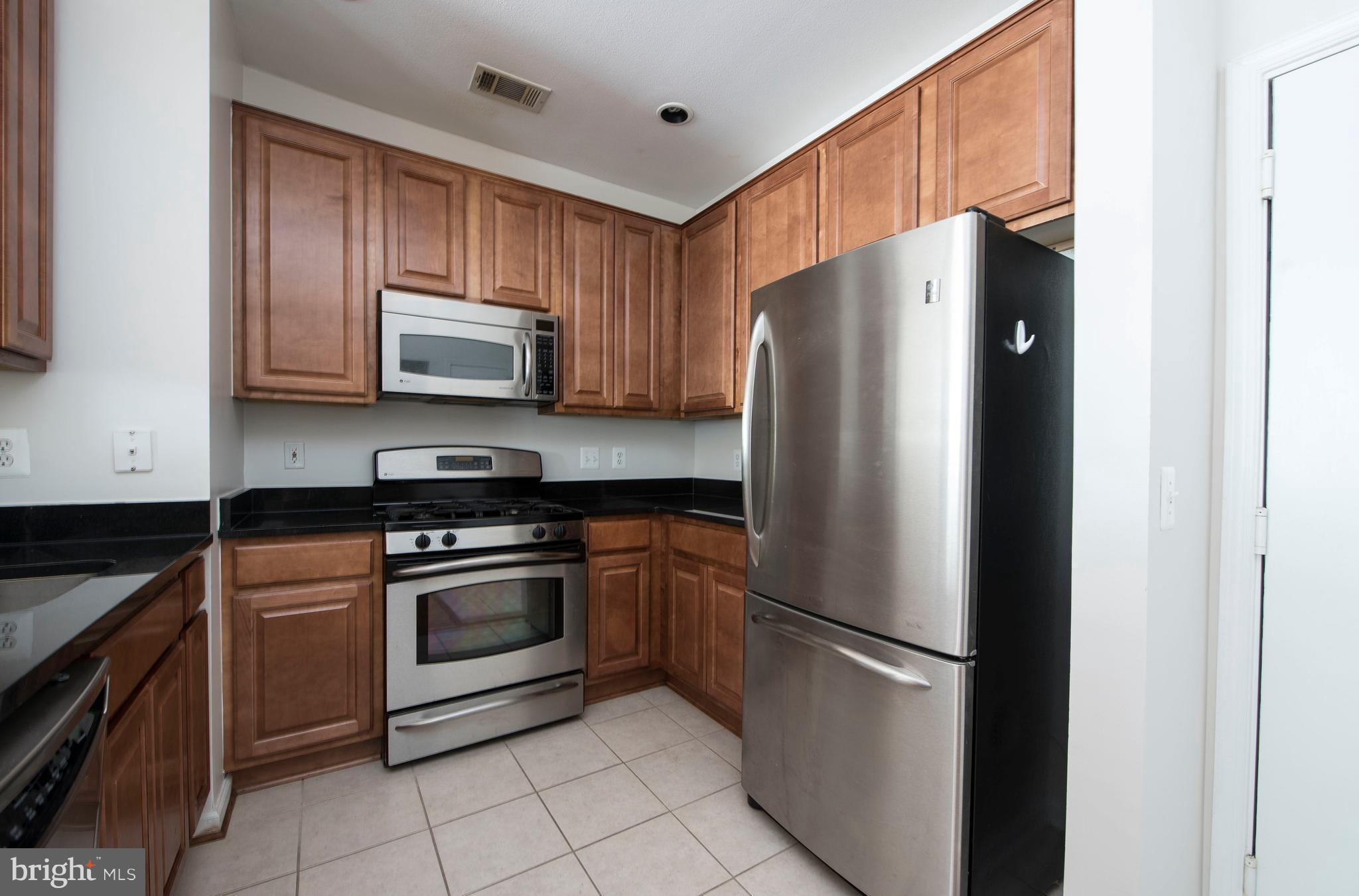 FAIRFAX RIDGE - Residential Lease