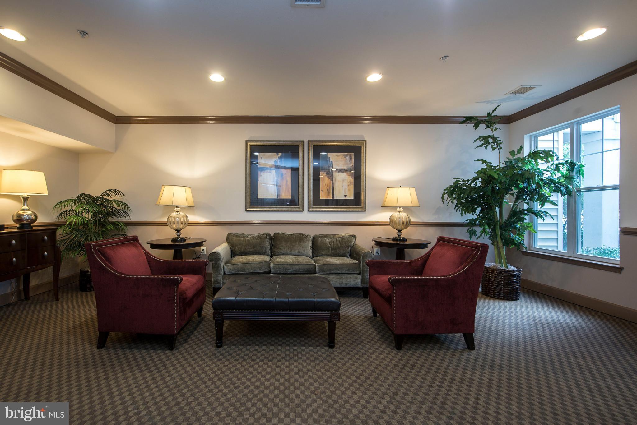 FAIRFAX RIDGE - Residential Lease