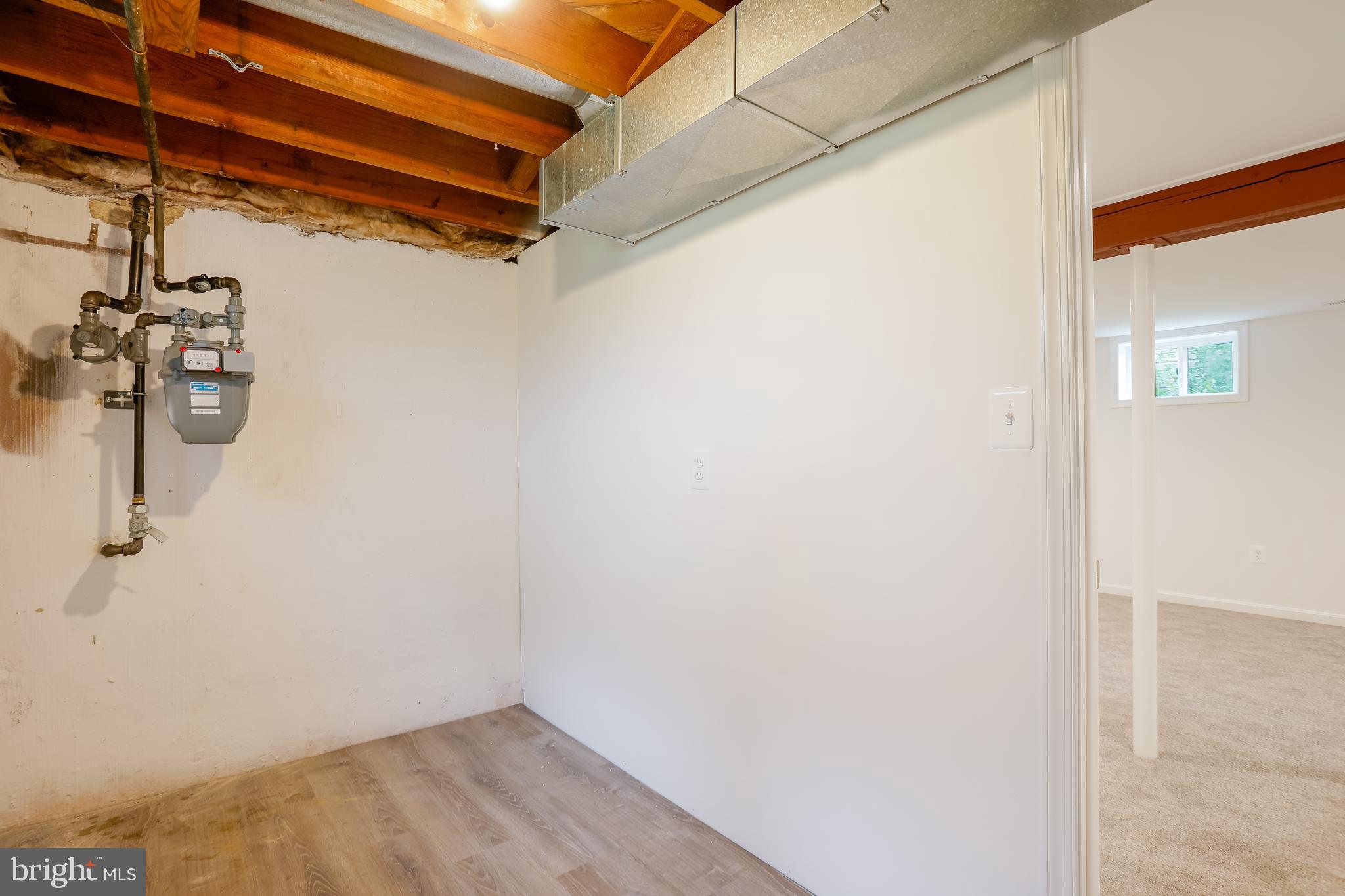 EDGEWOOD PARK - Residential