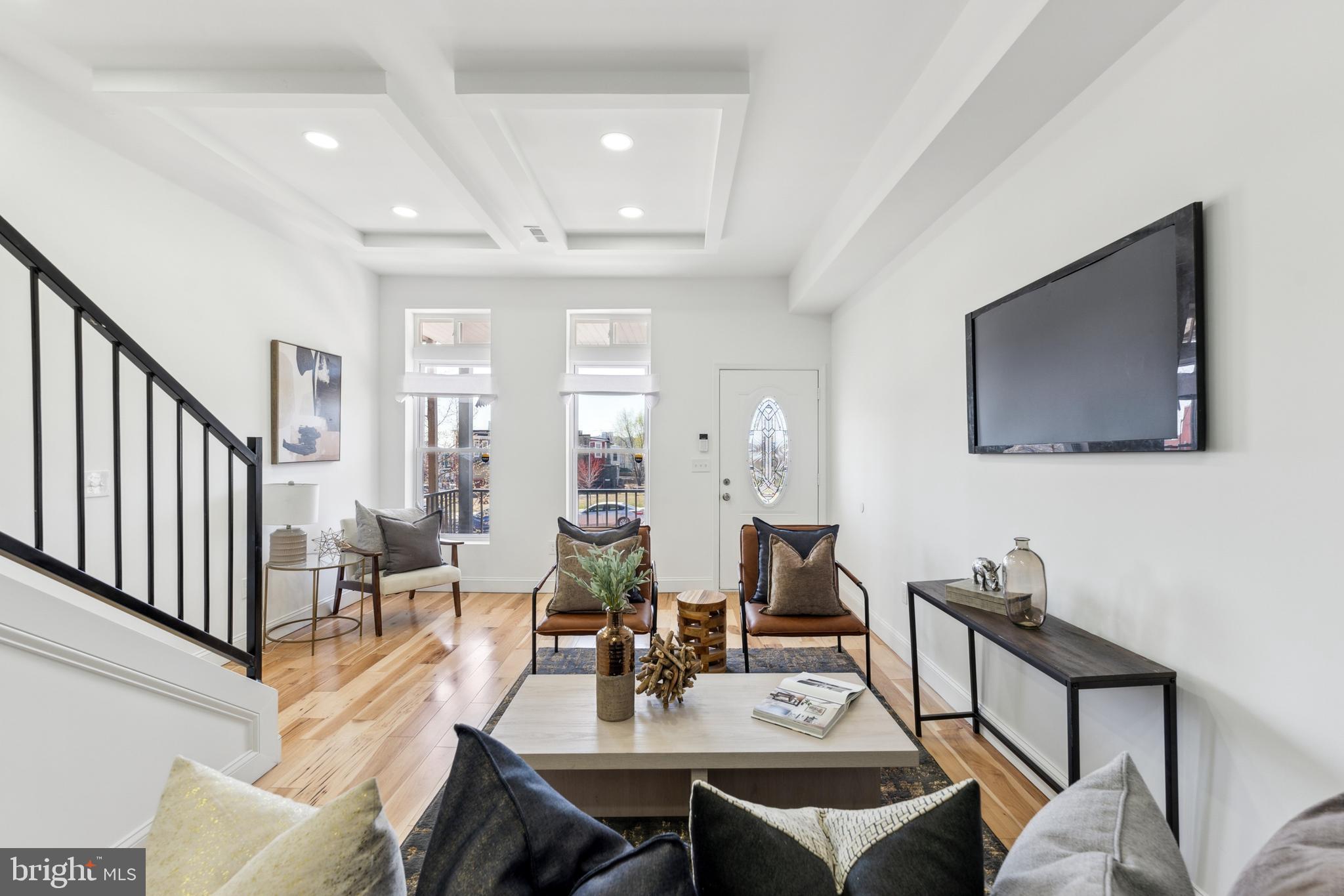 BROADWAY EAST - Commercial Sale