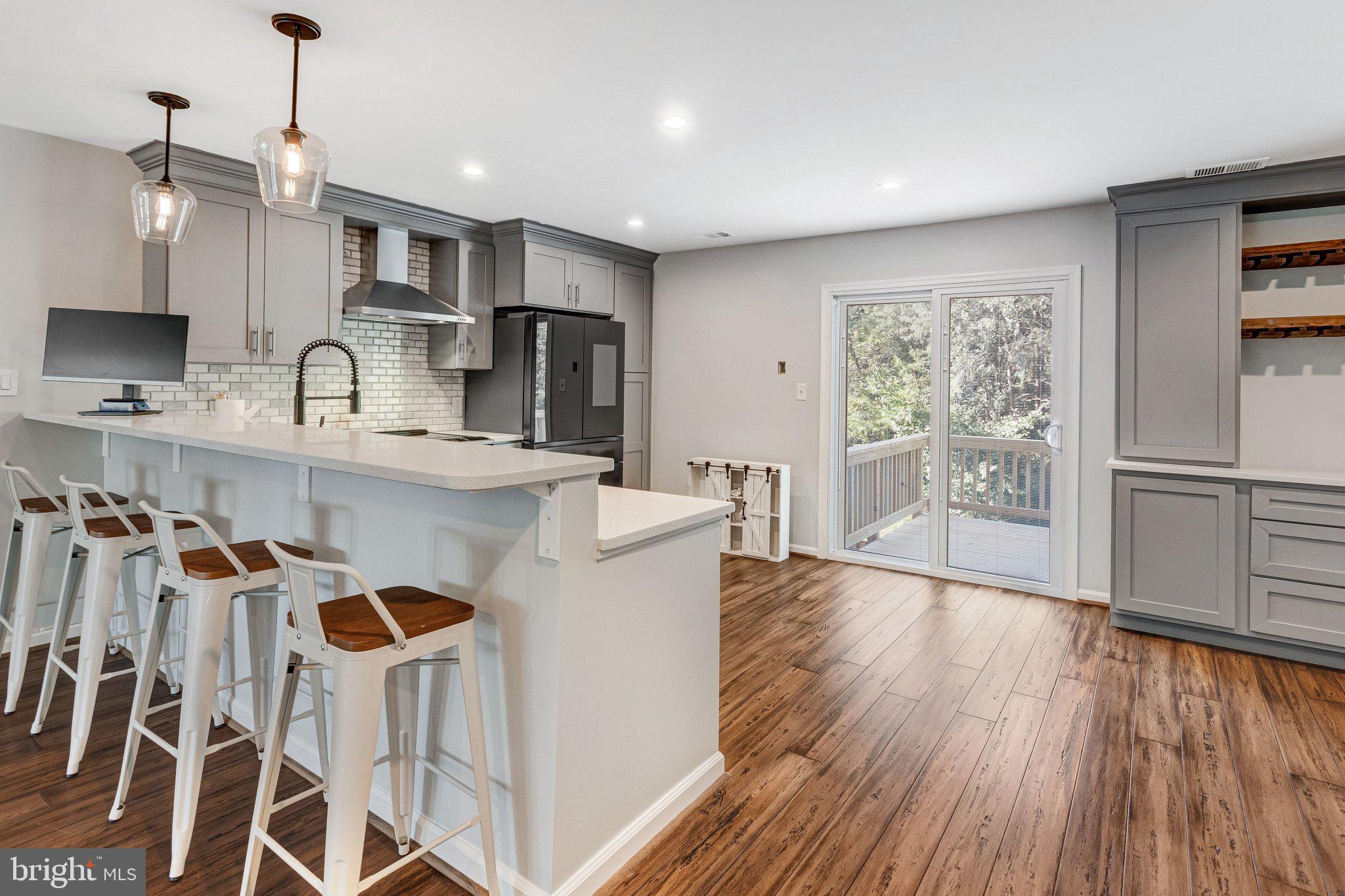 16334 TACONIC CIRCLE