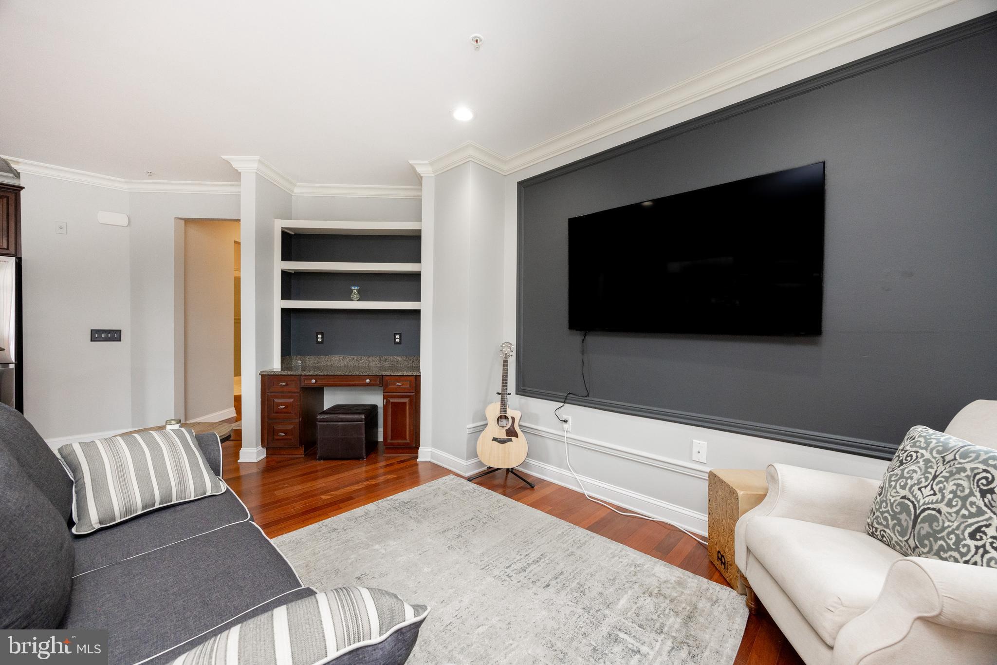 THE GRANDE AT RIVERVIEW - Residential