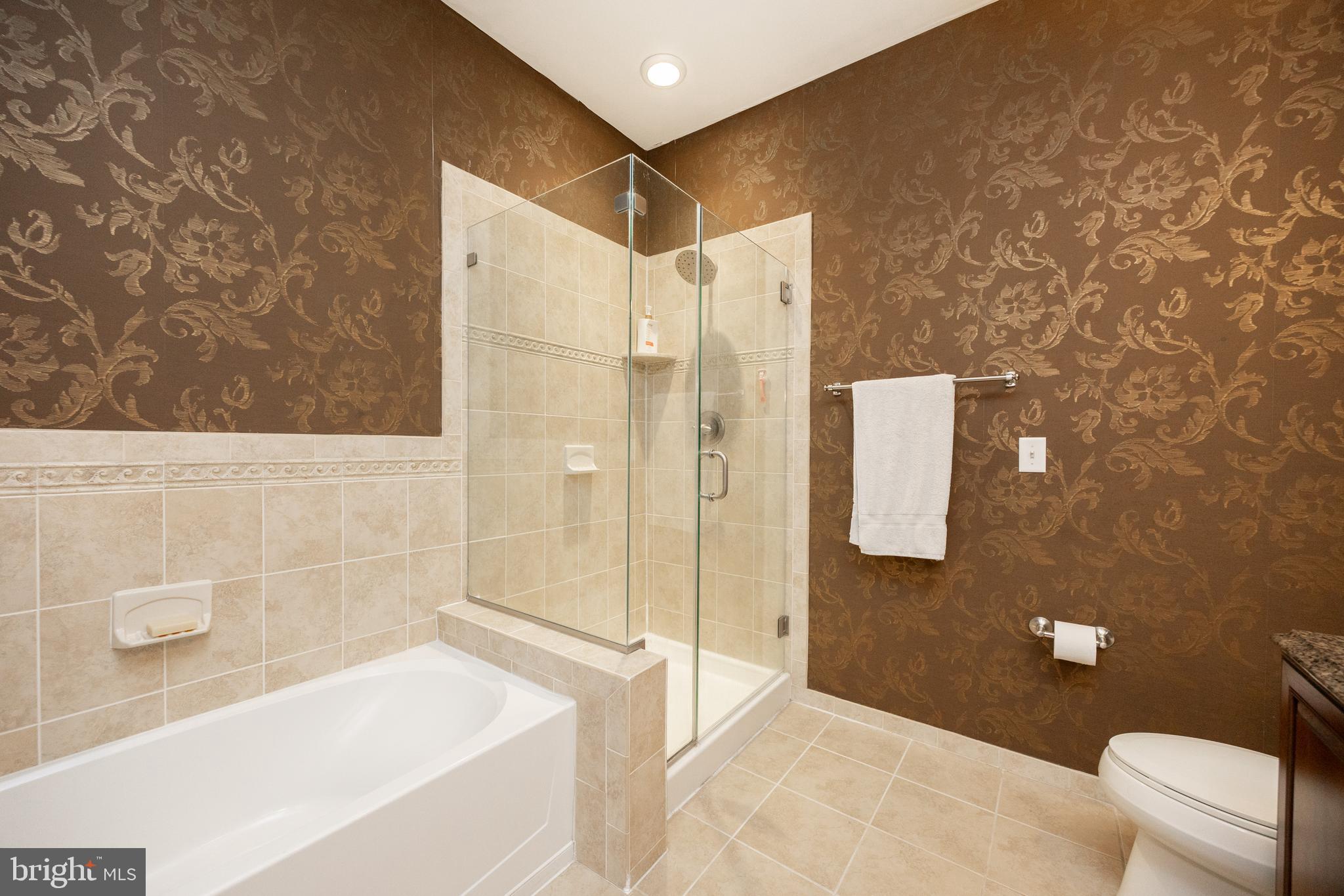 THE GRANDE AT RIVERVIEW - Residential