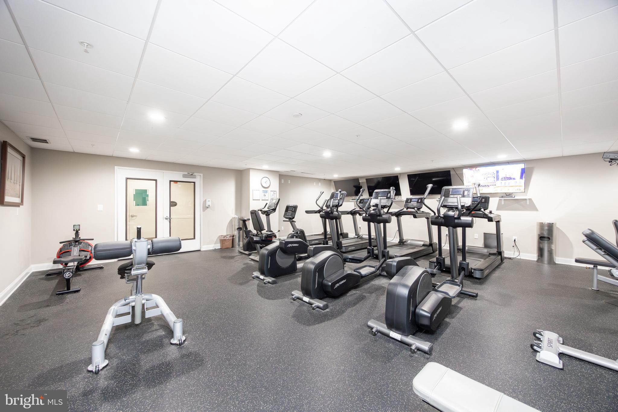 THE GRANDE AT RIVERVIEW - Residential