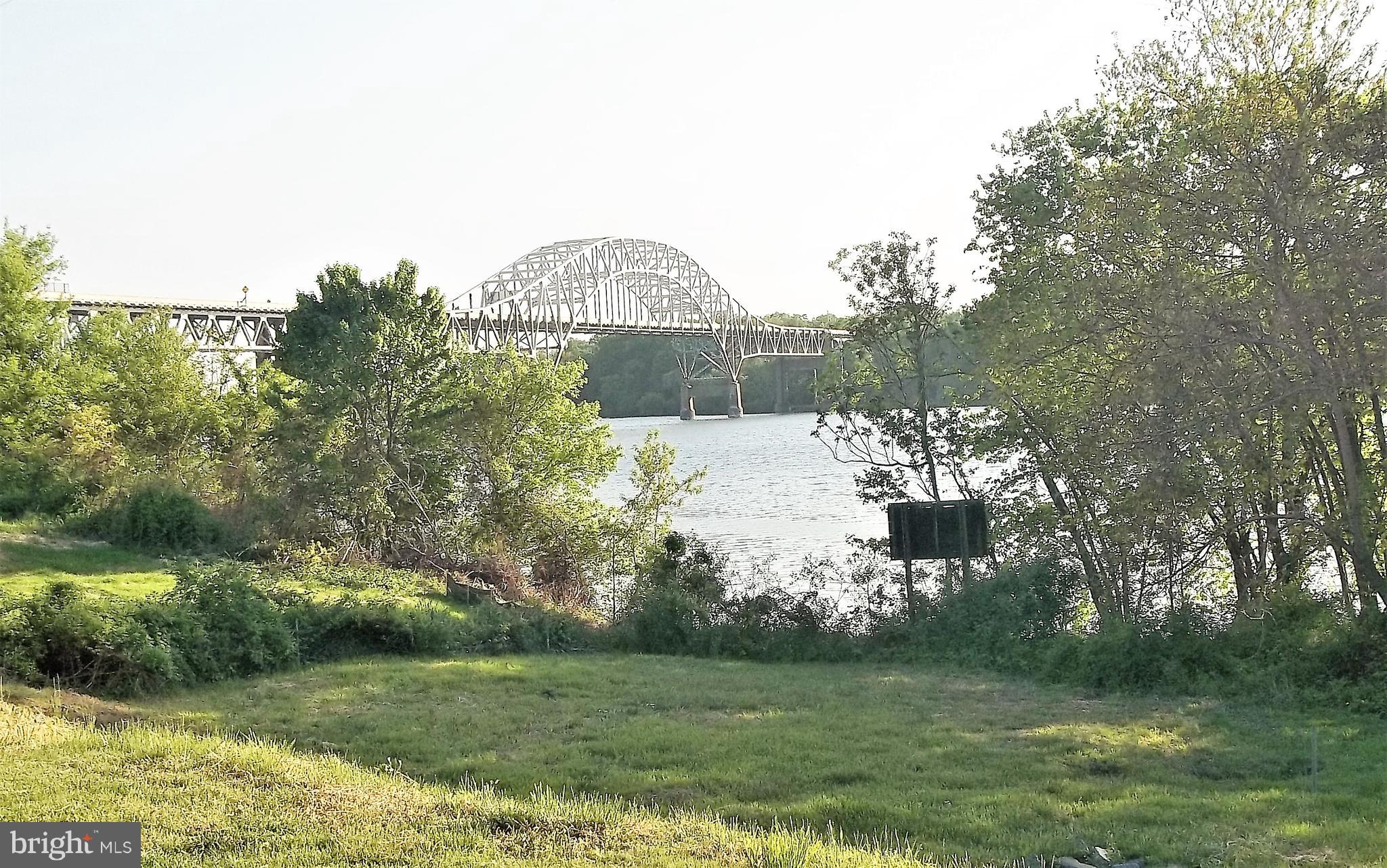 FRENCHTOWN CROSSING - Residential