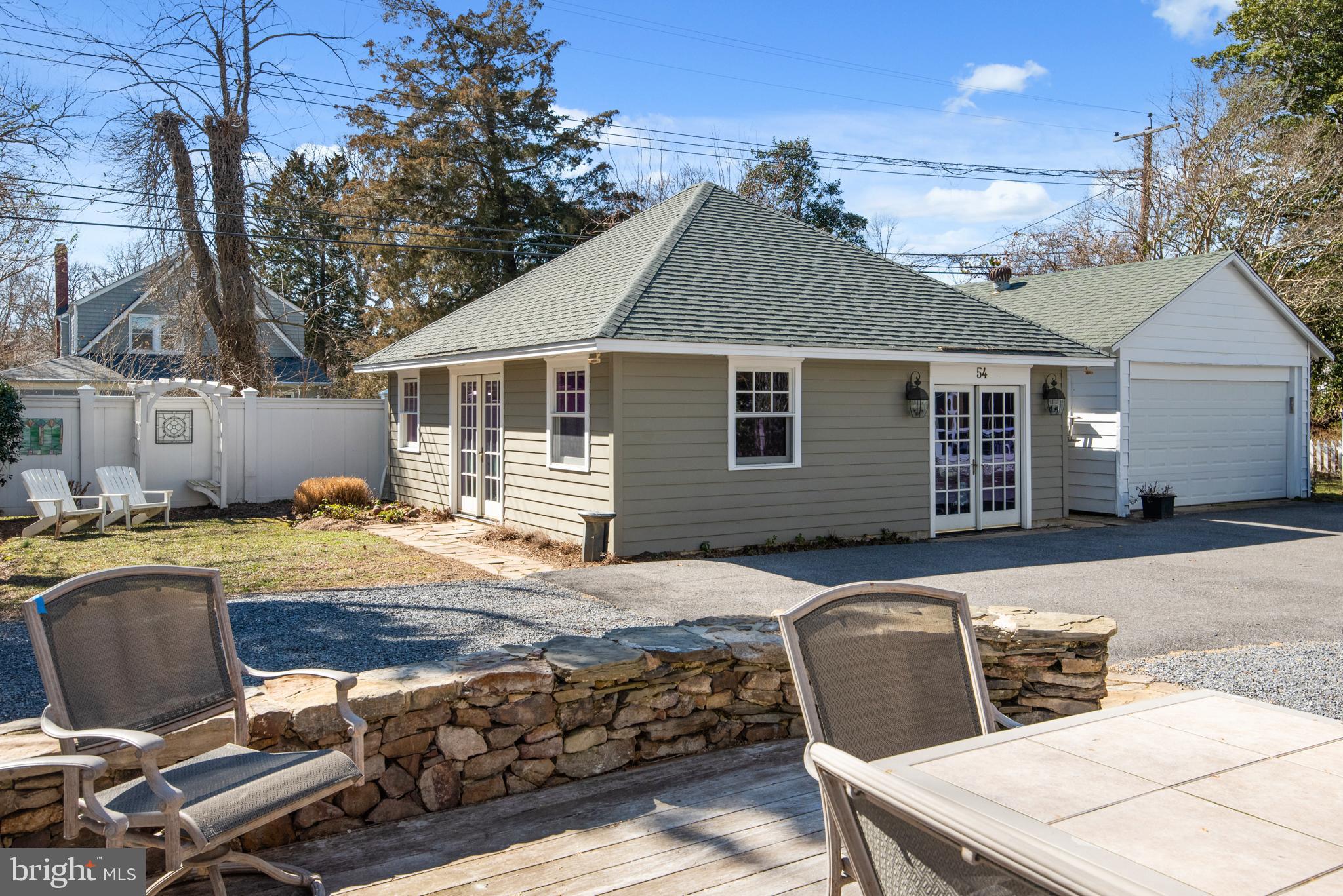 BAY RIDGE - Residential