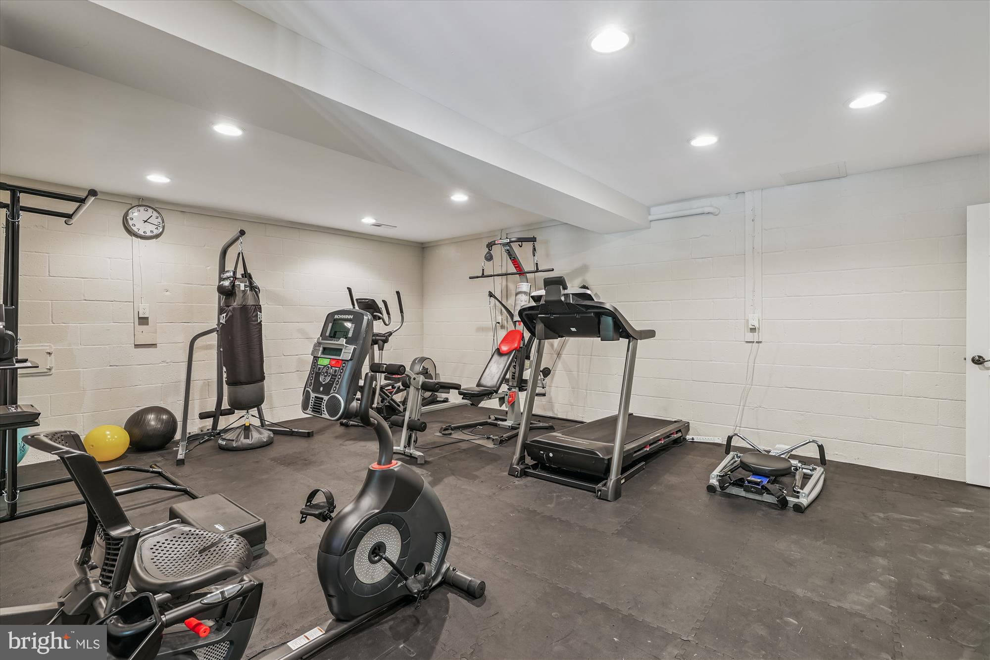 FOLKSTONE - Residential