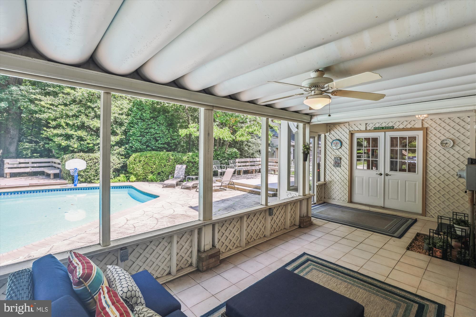 FOLKSTONE - Residential