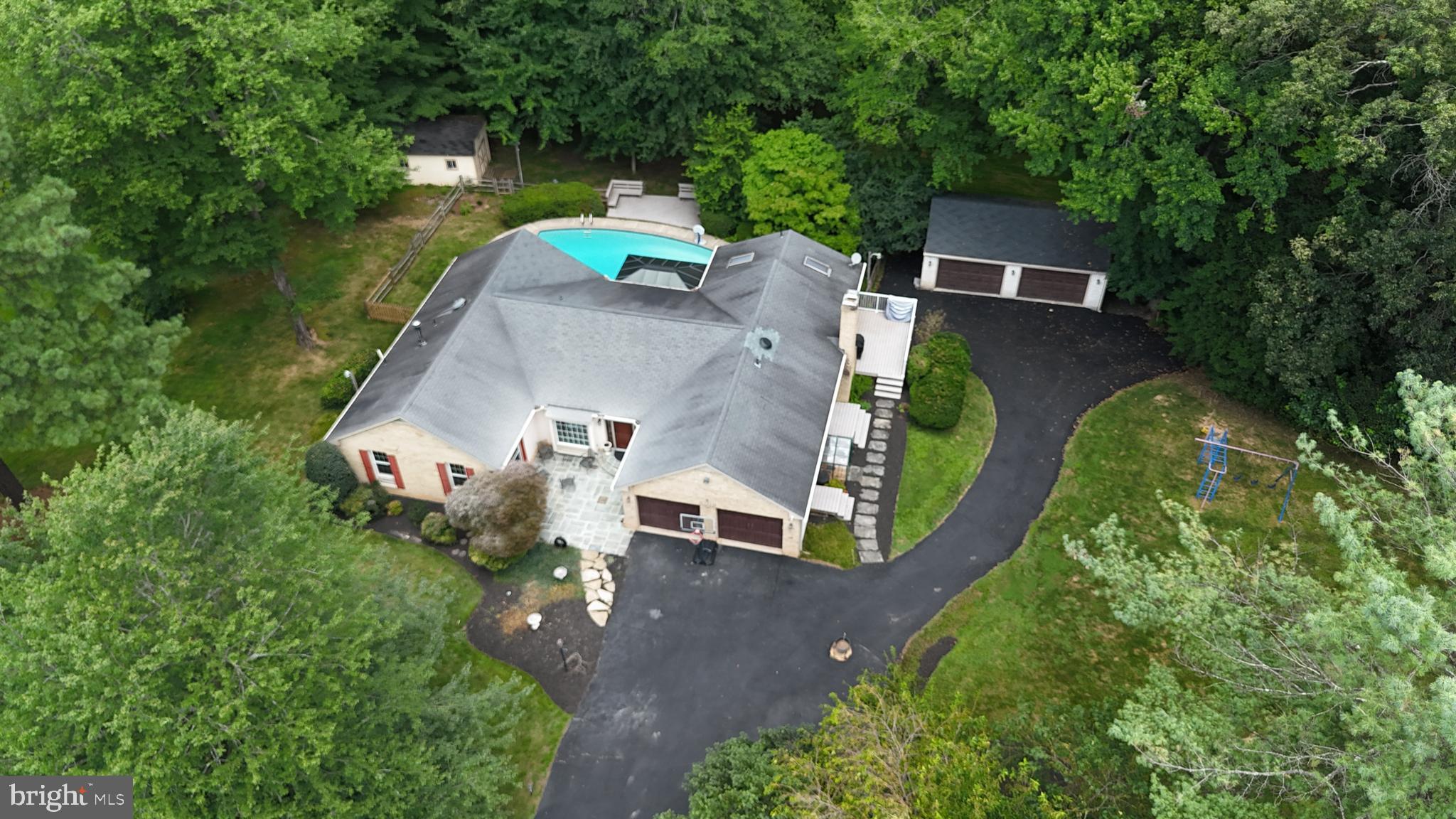 FOLKSTONE - Residential