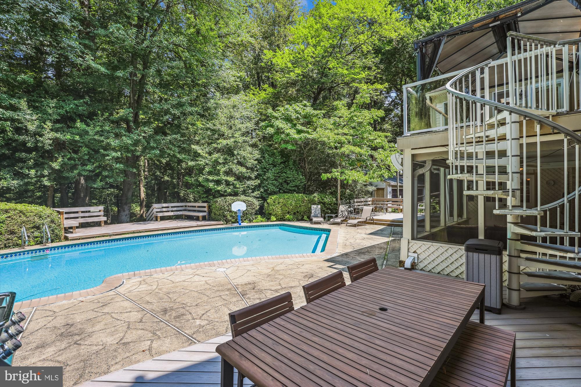 FOLKSTONE - Residential