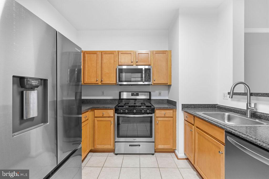 STONEGATE AT FAIRCREST - Residential