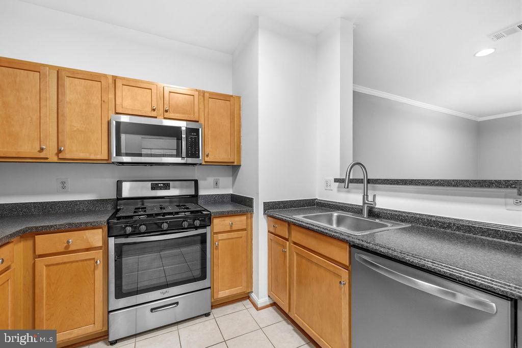 STONEGATE AT FAIRCREST - Residential