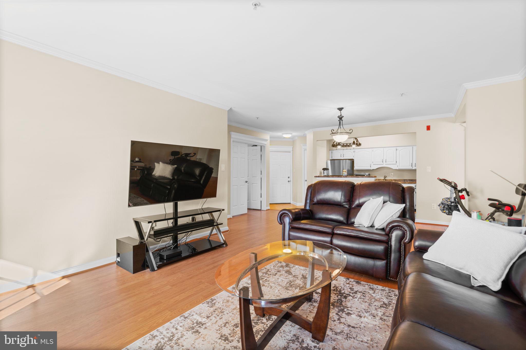 ENCLAVE AT SEVEN OAKS - Residential