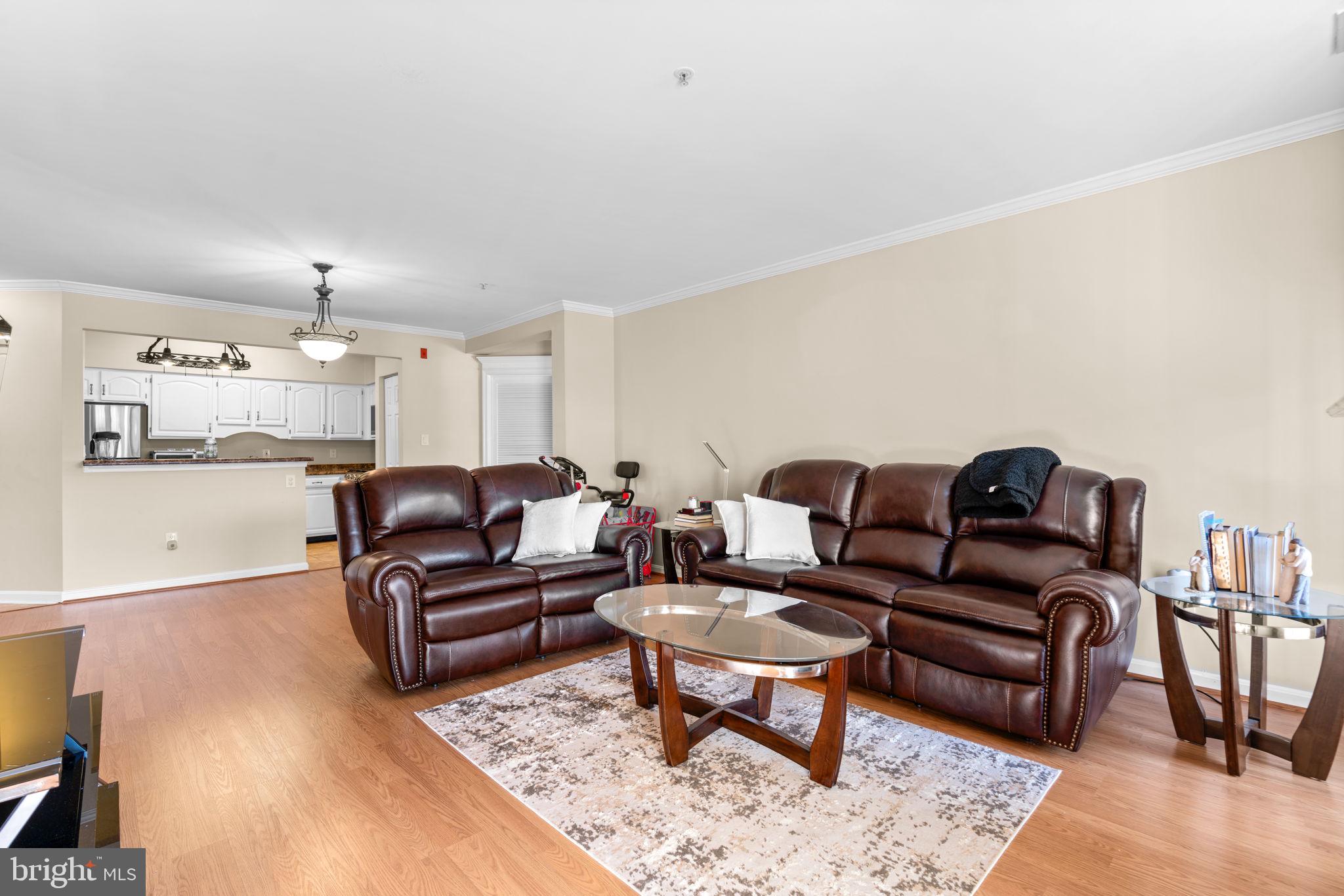 ENCLAVE AT SEVEN OAKS - Residential