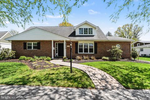 244 CEDAR AVENUE HERSHEY PA 17033