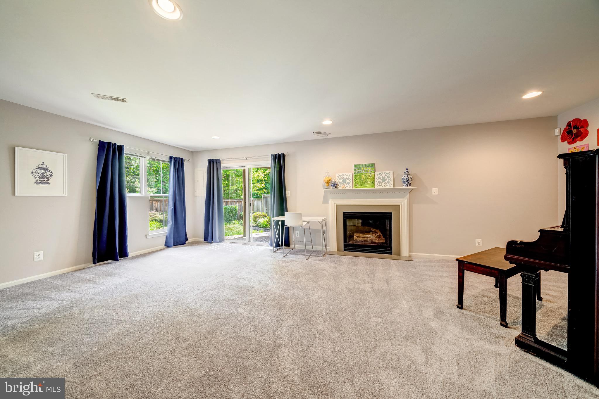 BRAMBLETON - Residential Lease