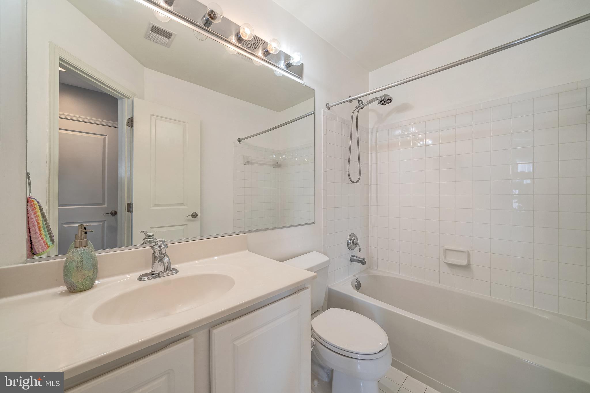 BRAMBLETON - Residential Lease