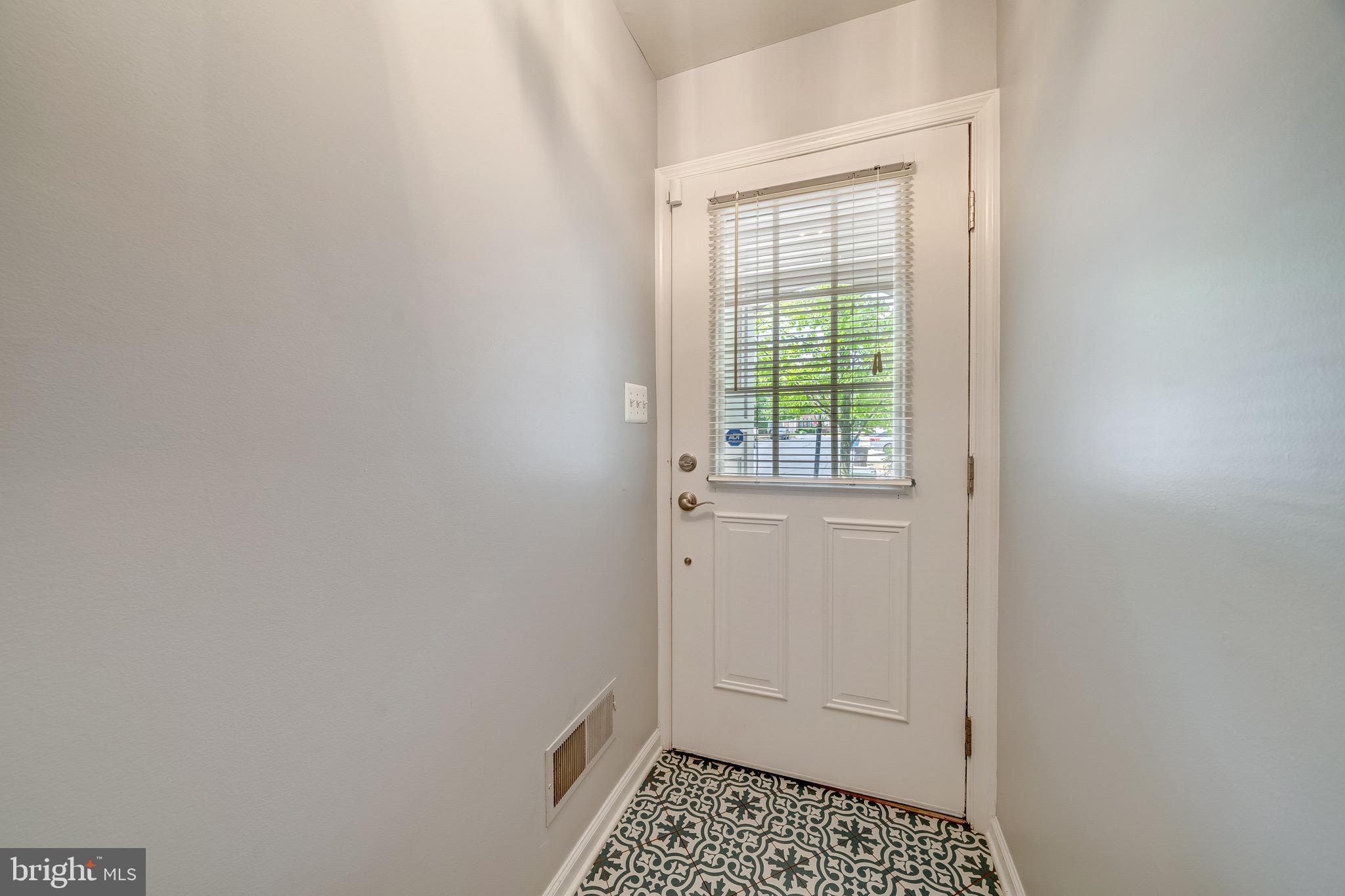 BRAMBLETON - Residential Lease