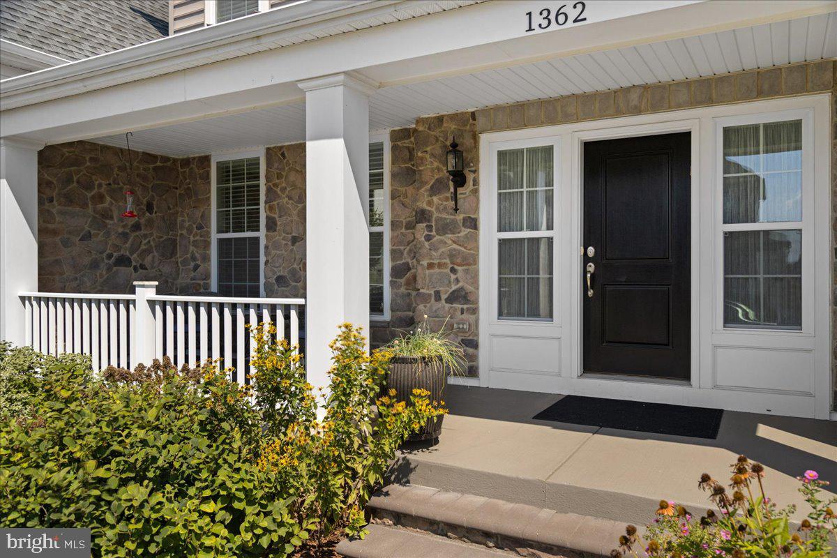 WOODLANDS AT WARWICK - Residential