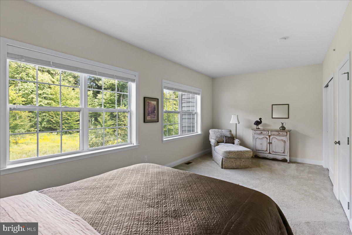 WOODLANDS AT WARWICK - Residential