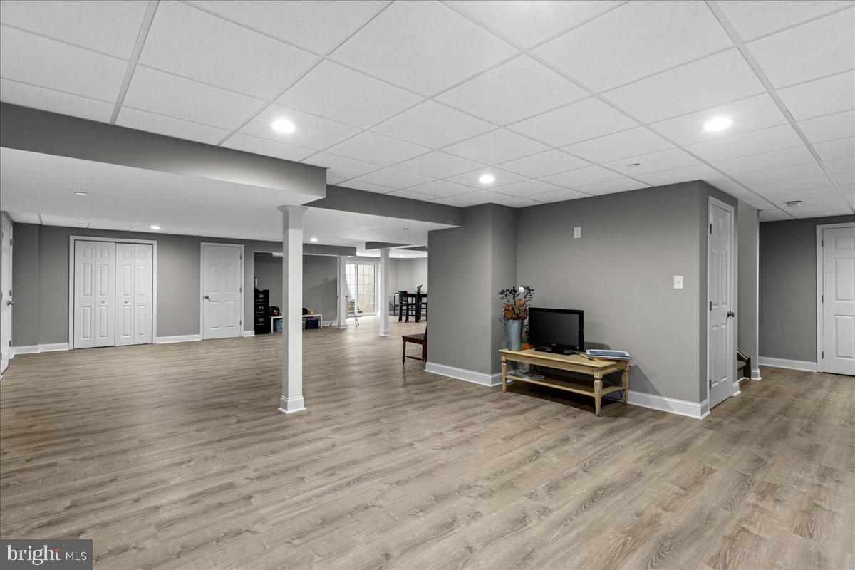 WOODLANDS AT WARWICK - Residential