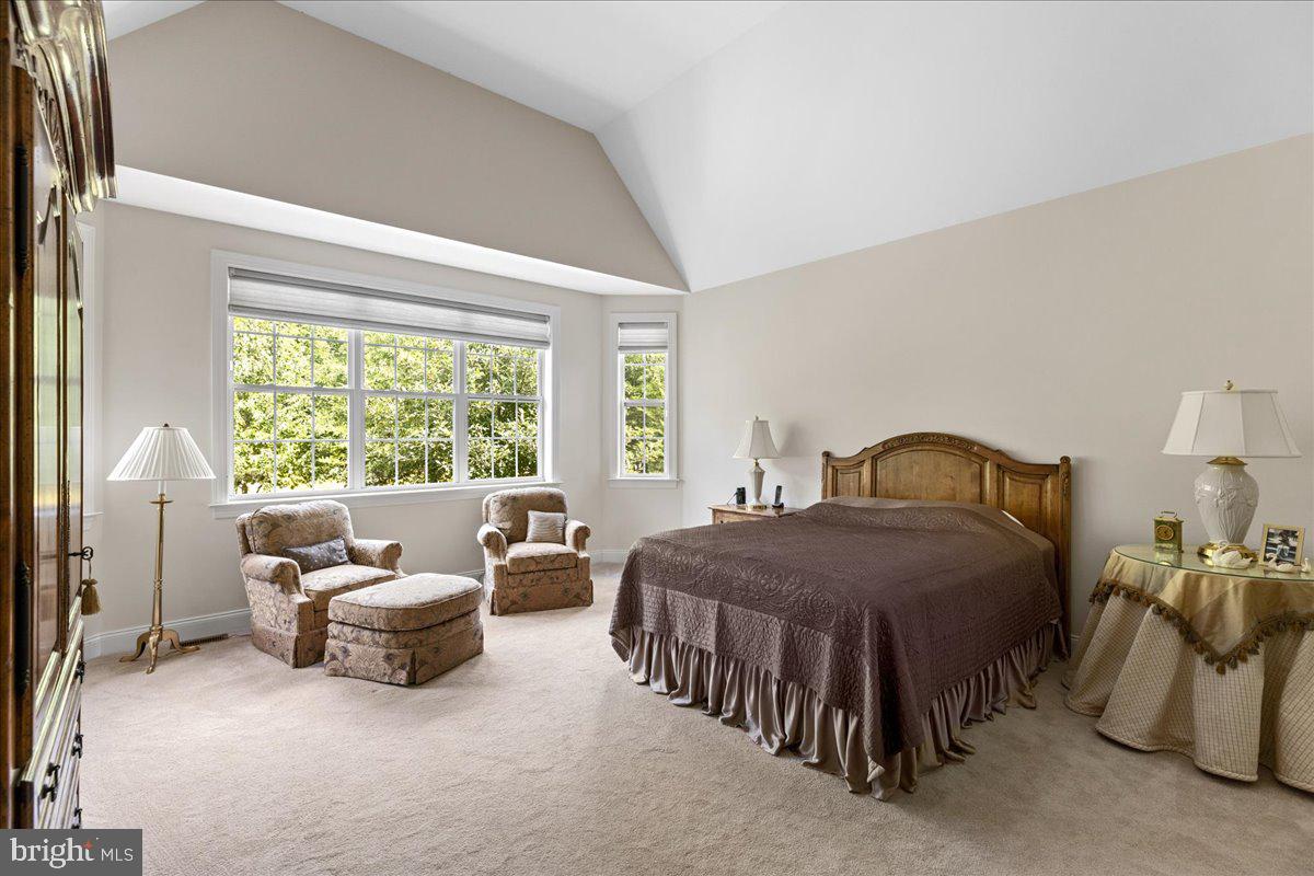 WOODLANDS AT WARWICK - Residential