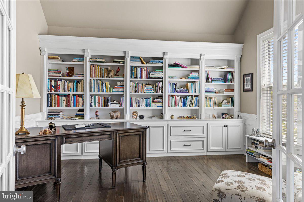 WOODLANDS AT WARWICK - Residential