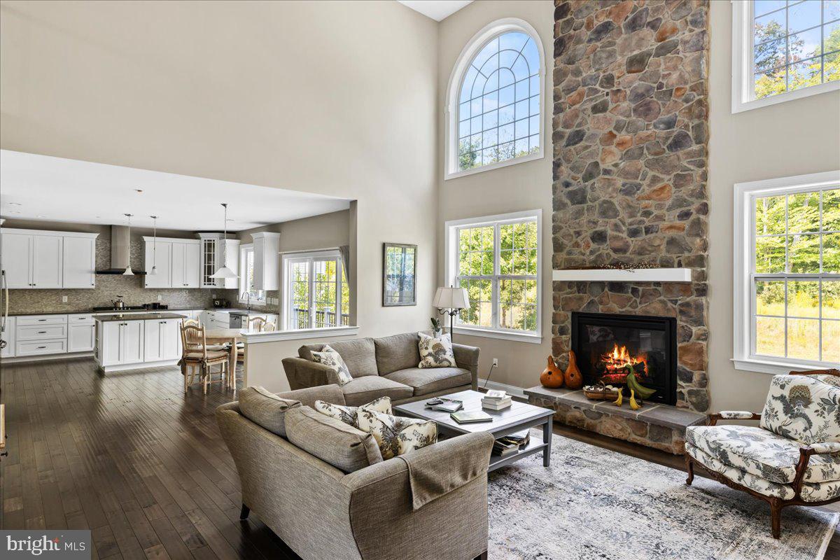 WOODLANDS AT WARWICK - Residential