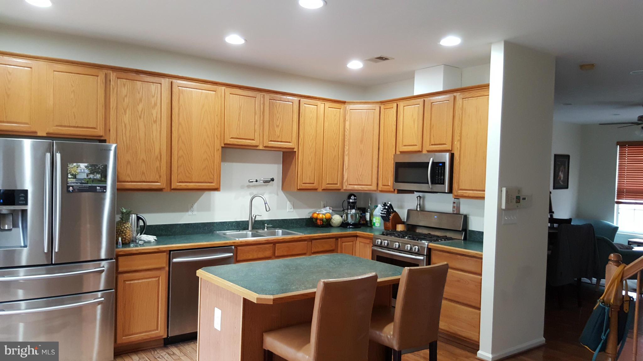 MCNAIR FARMS LANDBAY - Residential Lease