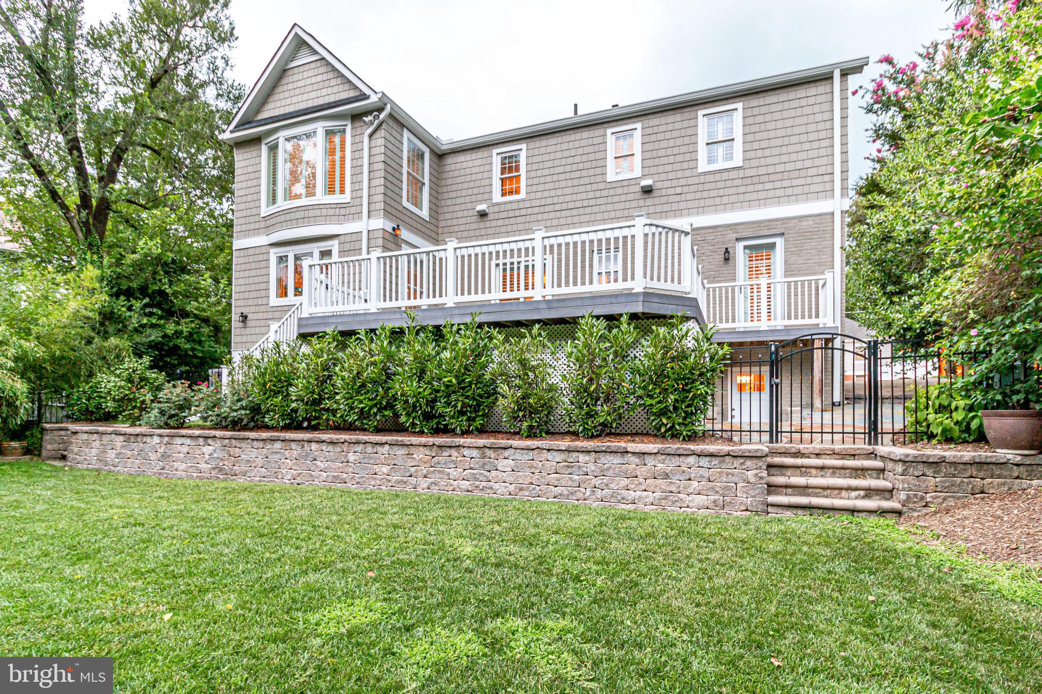 DONALDSON RUN - Residential