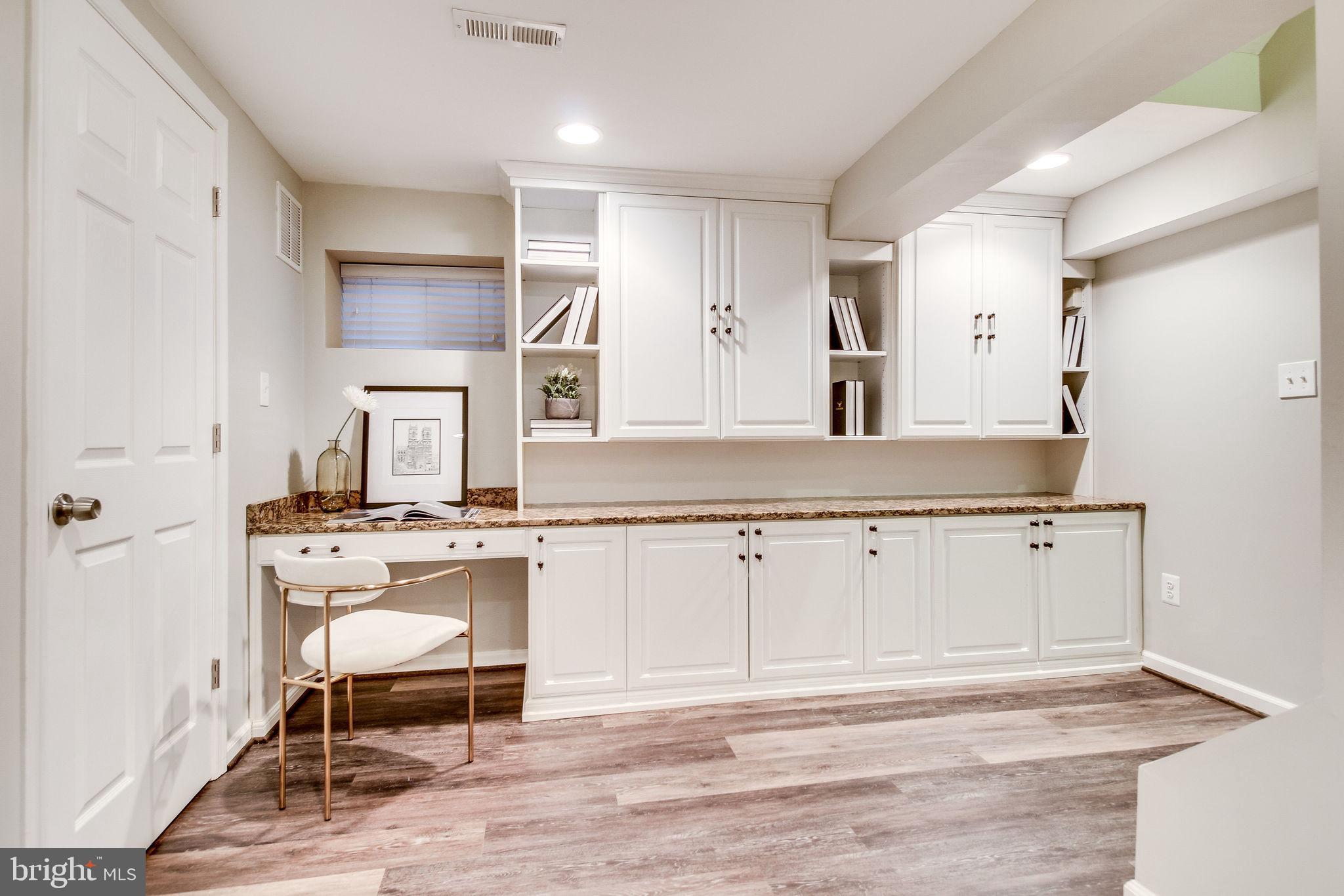 DONALDSON RUN - Residential