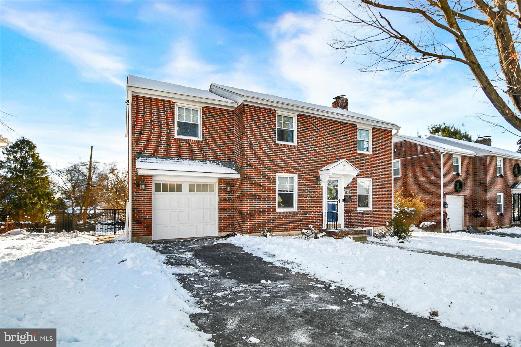 ROSEDALE - Residential