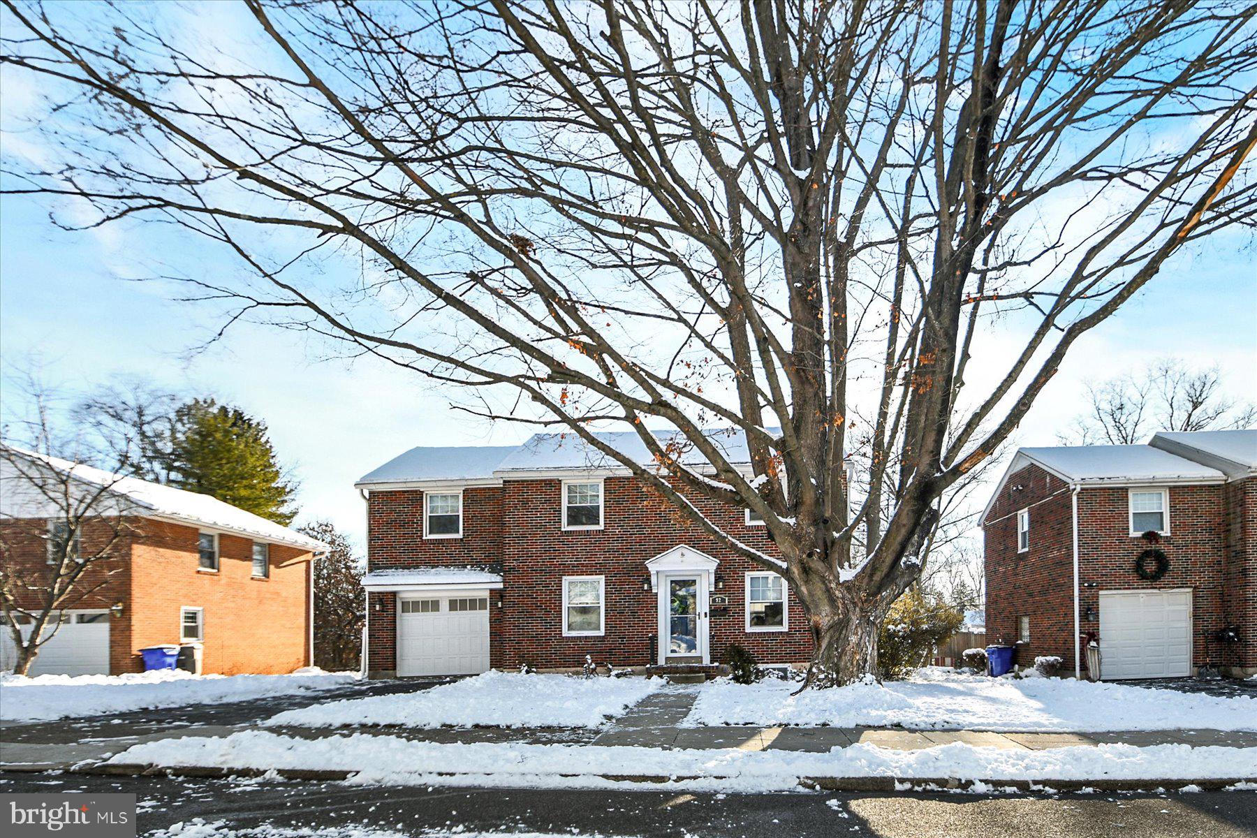 ROSEDALE - Residential