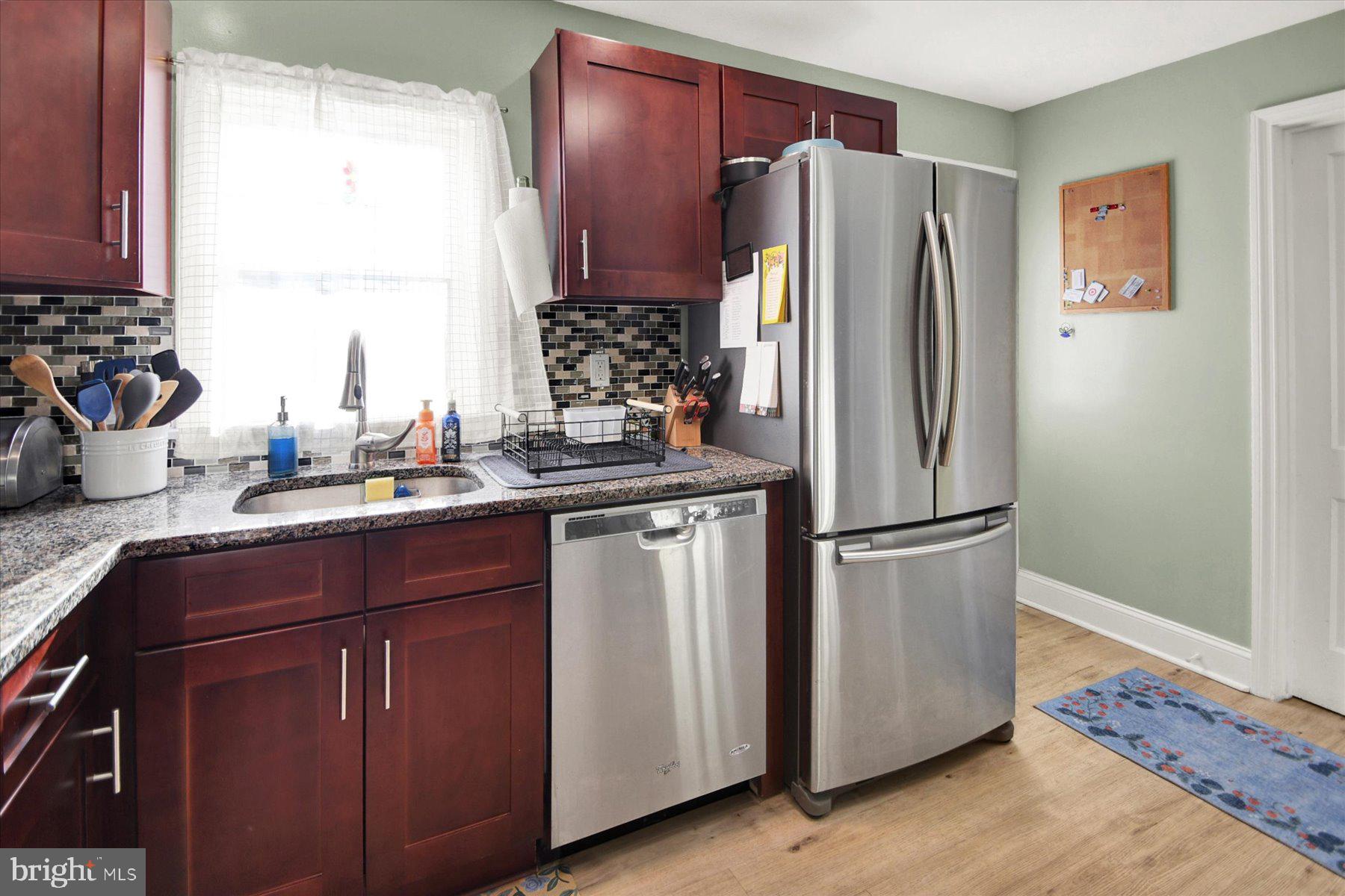 ROSEDALE - Residential