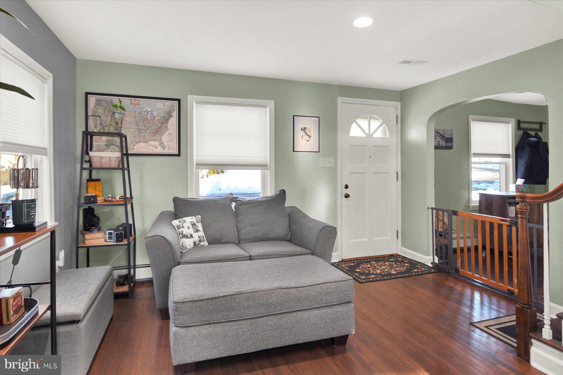 ROSEDALE - Residential