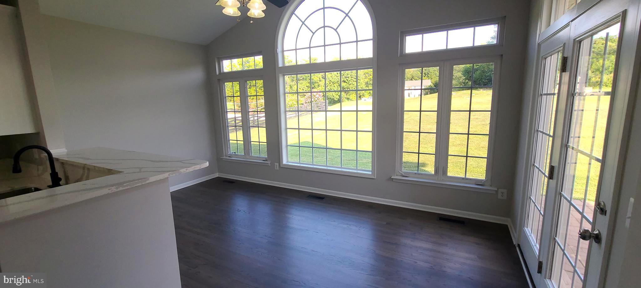 SPRINGDALE FARM - Residential