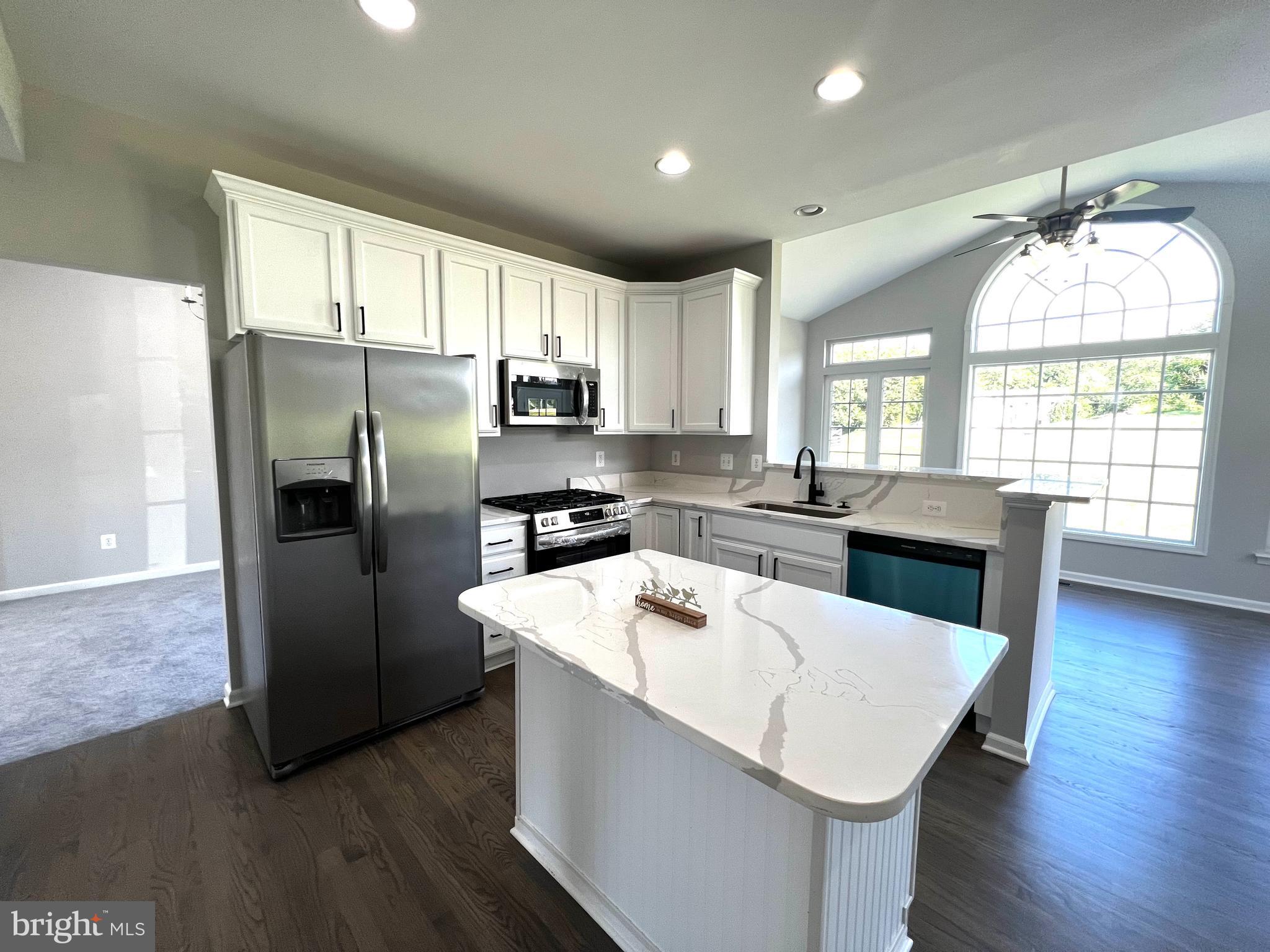 SPRINGDALE FARM - Residential