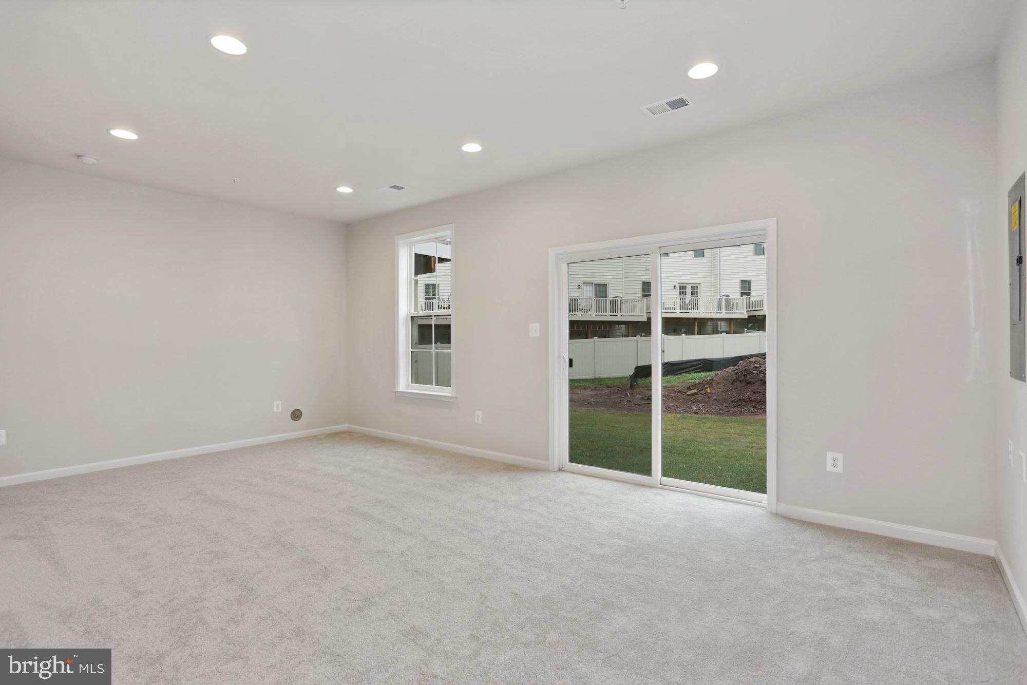 JEFFERSON PLACE - Residential Lease